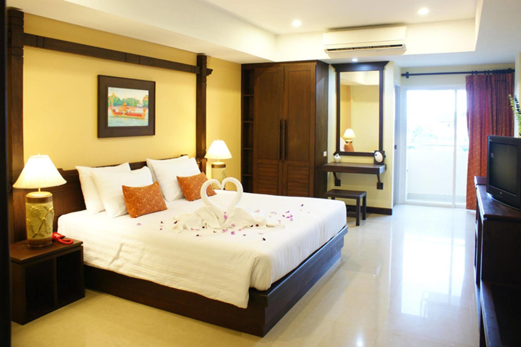 Thong Ta Resort And Spa - Suvarnabhumi Airport Bang Sao Thong Exterior photo