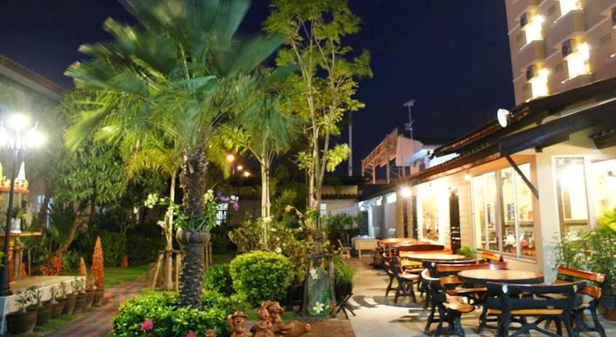 Thong Ta Resort And Spa - Suvarnabhumi Airport Bang Sao Thong Exterior photo